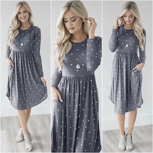 Gray and White Polka Dot MIDI Dress Long Sleeve Pockets Size L Elastic Waist